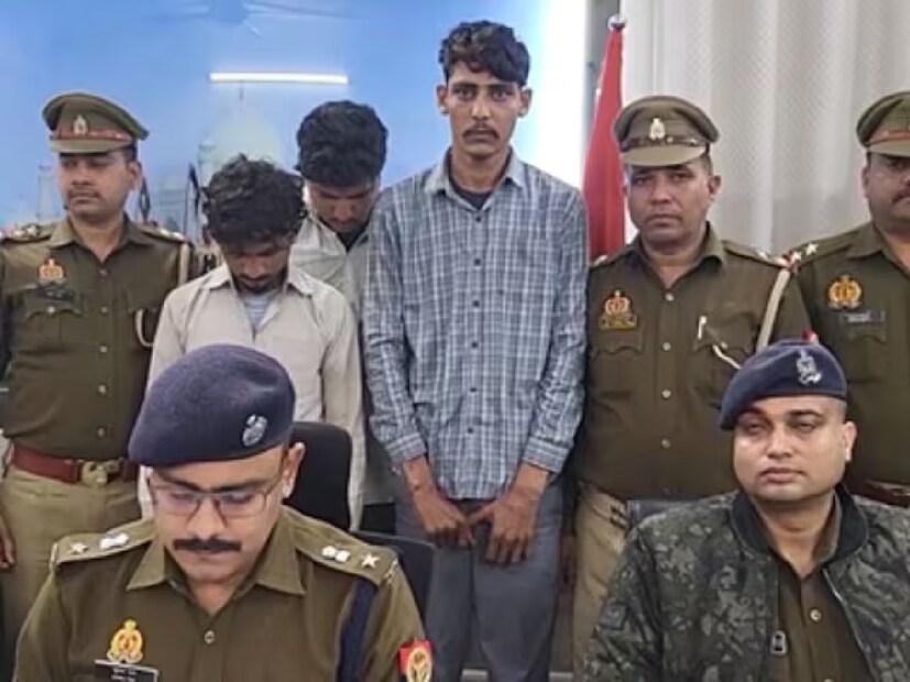 বর্তমানে পুলিশের পক্ষ থেকে তাদের বিরুদ্ধে আইনি পদক্ষেপ করা হচ্ছে এবং তাদের জেলে পাঠানো হয়েছে। এই ঘটনার উদ্ঘাটনকারী টিমকে ডিপিসি সিটি ১৫,০০০ টাকার পুরস্কার ঘোষণা করেছেন।  6 feet tall policeman fooling people in Agra caught for picking pockets fraud cases police-inspector-was-surprised-to-see-his-id-card