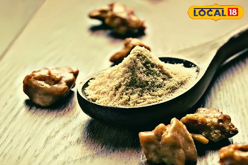 ওজন কমাতে সাহায্য করে:জলে হিং মিশিয়ে খেলে তা ম্যাজিকের মতো কাজ করে ওজন কমাতে। গবেষণায় দেখা গিয়েছে হিং জল মেটাবলিজম বাড়ায়, যা শরীরে ক্যালরি পোড়ানোর হার বাড়ায়। এ ছাড়া হিং জল খিদে ভাব কমাতেও সাহায্য করে, যার ফলে মানুষ কম খায় এবং ওজন কমাতে সাহায্য করে।