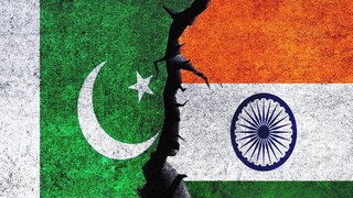 সামরিক শক্তির দিক থেকে পাকিস্তানের থেকে কতটা এগিয়ে ভারত! জানুন ২ দেশের শক্তির তুলনা...