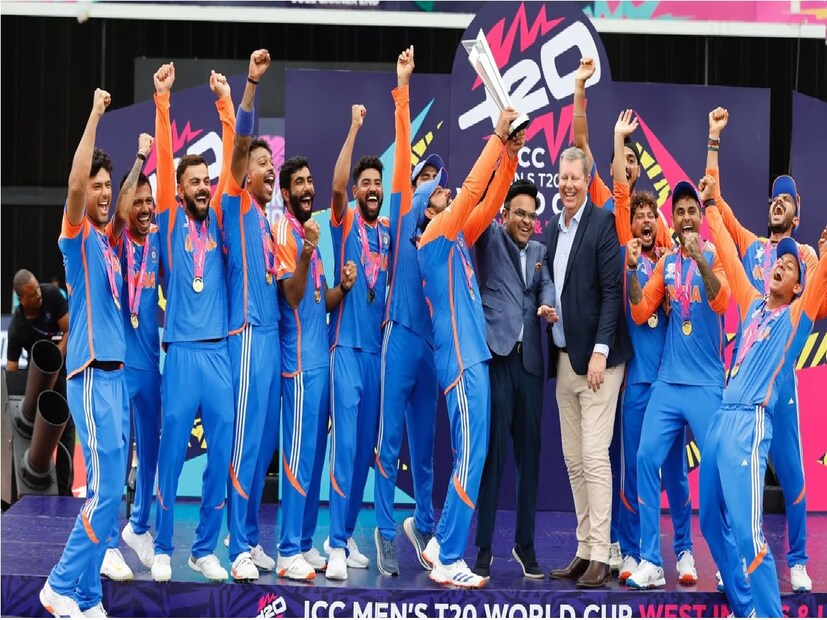 গত কয়েক মাস বিসিসিআই এবং পিসিবির মধ্যে বেশ উত্তেজনা ছিল, বিশেষ করে ভারতীয় বোর্ড চ্যাম্পিয়ন্স ট্রফির জন্য পাকিস্তানে নিজেদের দল পাঠাতে অস্বীকার করার পরে। শেষ পর্যন্ত, বিষয়টি নিয়ে একটি সমঝোতা হয়েছে, যদিও অদূর ভবিষ্যতে ভারত আইসিসির কয়েকটি ইভেন্টের আয়োজন করবে তখন বিসিসিআইকে এর জন্য একটি বিশাল ফিও দিতে হতে পারে।