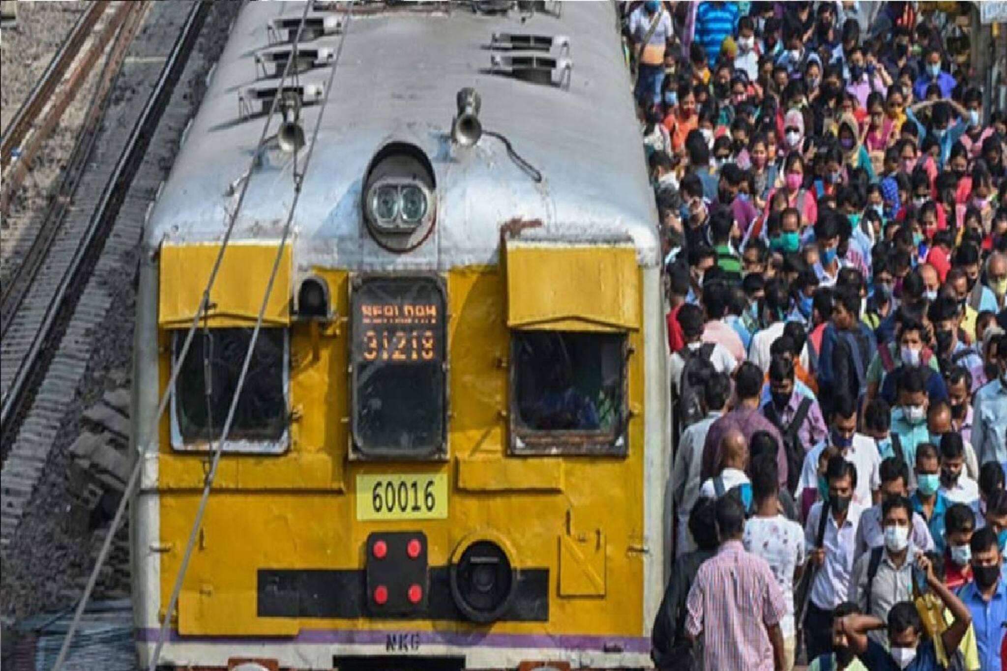 লক্ষ লক্ষ যাত্রীর জন্য বড় খবর, ৩ দিন শিয়ালদহ দক্ষিণে ১০৮ ট্রেন বাতিল! কেন?