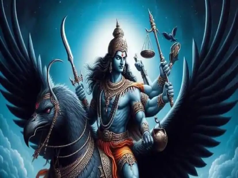পিতৃদোষ থেকে মুক্তি পেতে, শনি অমাবস্যার দিনে, চালের পুডিং তৈরি করুন এবং গোবরের পিঠা পুড়িয়ে পূর্বপুরুষদের নামে  উৎসর্গ করুন। একটি ব্রোঞ্জের পাত্রে সর্ষে বা তিলের তেল ভরে তাতে আপনার মুখ দেখে দান করুন। (ডিসক্লেইমার - উপরের বিষয়গুলি মানতেই হবে এমন কোনো বিষয় নেই। কোনো সমস্যা হলে বিশেষজ্ঞের পরামর্শ নিন। কিছু হলে নিউজ 18 বাংলা কোনোভাবেই দায়ী থাকবে না।)