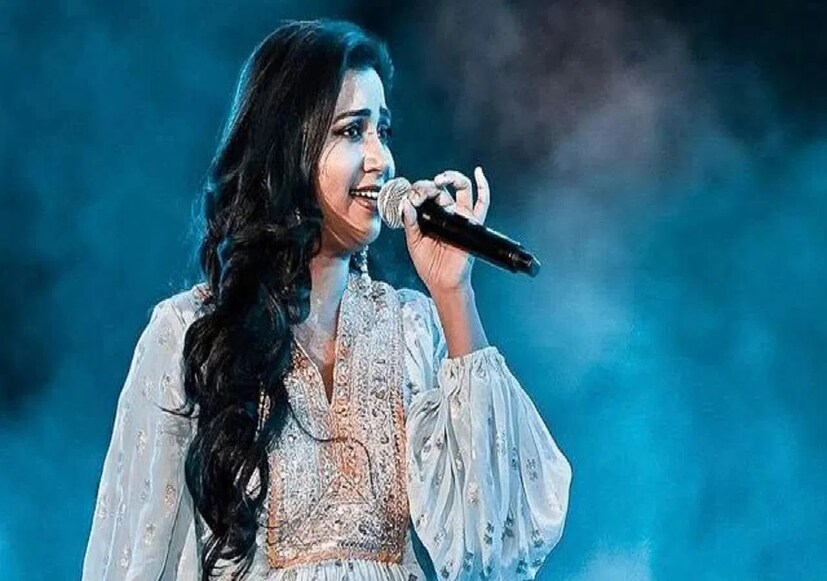 বলিউডে তাঁর ডেবিউ হয় ২০০২ সালে। প্রথম ছবিই ছিল বিখ্যাত 'দেবদাস', যেখানে 'বইরি পিয়া' গানটি গেয়ে দর্শকের হৃদয়ে জায়গা করে নেন তিনি। সেই থেকে শুরু— একের পর এক সুপারহিট গান, যা এখনও সমানে চলছে।