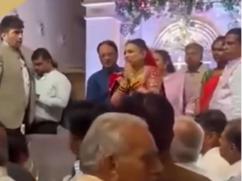 প্রত্যেক বাবা-মায়েরই তাদের মেয়ের বিয়ে নিয়ে কিছু স্বপ্ন থাকে। প্রত্যেক ছেলে মেয়ের মতোই সব বাবা-মা চান তাদের মেয়ের জীবনে এমন একটি ছেলে আসবে যে তাকে সমাজে সম্মান করবে এবং তার সঙ্গে ভাল ব্যবহার করবে।
