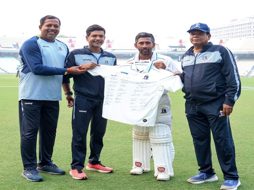 অর্থাৎ ইডেন গার্ডেন্স- সেই জায়গা যেখানে স্বপ্ন উড়ান ভরে, যেখানে সকলেই চিৎকার করে, প্রতিটা জায়গায়, প্রতিটা মুহূর্ত আনন্দ করে উপভোগ করার৷ এই পথে শেষ একবার হাঁটলাম, বছরের পর বছর ধরে নিয়মানুবর্তিতা, প্যাশন, কৃতজ্ঞতা মেনে৷ কোনও কোনও পথ চলা শেষ হয়ে যায়, কিন্তু খেলার সঙ্গে যে ভালবাসা তা আজীবনের৷