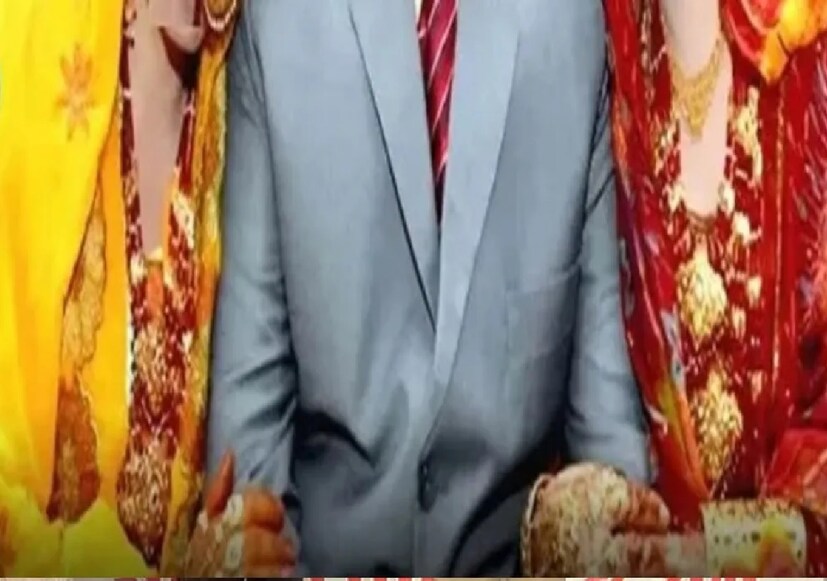 জানা গিয়েছে, এক ব্যক্তি তাঁর দ্বিতীয় বিয়ে প্রথম স্ত্রীর অজান্তে করেন। প্রথম স্ত্রীর দুটি সন্তান রয়েছে। যখন প্রথম স্ত্রী দ্বিতীয় বিয়ের কথা জানতে পারেন, তখন তিনি পুর্নিয়া এসপি কার্তিকেয় শর্মার কাছে অভিযোগ করেন। এসপি এই মামলা পরিবার পরামর্শ কেন্দ্রে পাঠান, যেখানে উভয় পক্ষের বক্তব্য শোনা হয়।