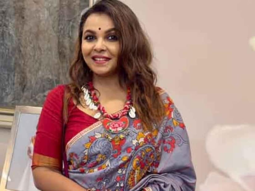প্রসঙ্গত, গত অগাস্ট মাস থেকেই বাংলাদেশের অর্ন্তবর্তী সরকারের সমালোচনা করে সোশ‍্যাল মিডিয়ায় একাধিক পোস্ট করেছেন অভিনেত্রী শাওন। 