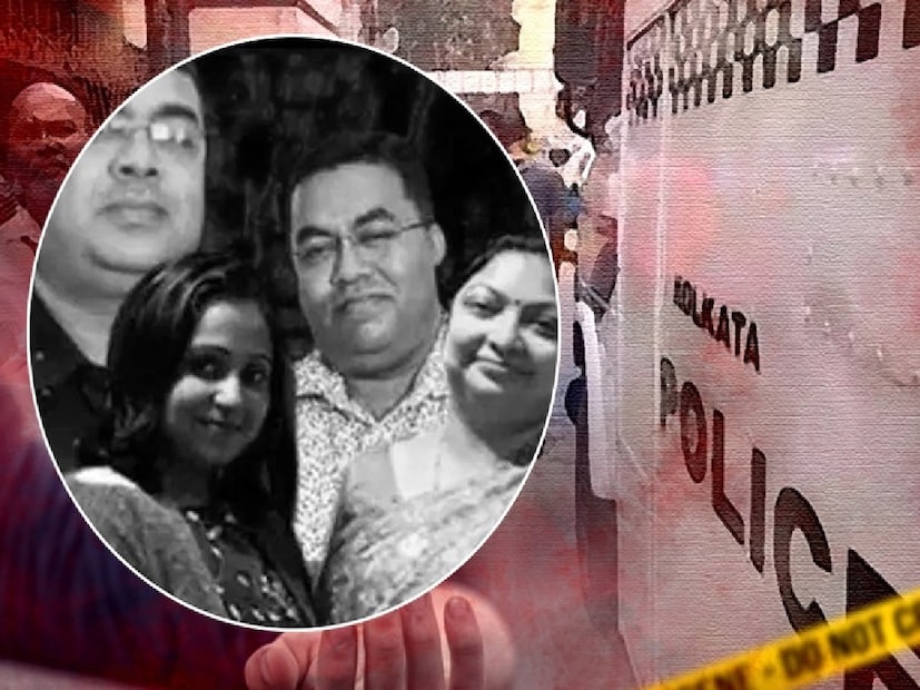 রোমি প্রথমে নিজে বাঁ হাতে কাটার চেষ্টা করে ব&#x200d;্যর্থ হয়। তারপর প্রসূণ কেটে দেয়। 
