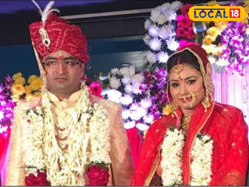 কথায় বলে, ‘জোড়ি স্বর্গে ঠিক হয়।’ কে কখন কার সঙ্গে গাঁটছড়া বাঁধবে, তা না কি পূর্নর্নিধারিত। ভগবানই ঠিক করে রাখেন। সেখান থেকে আর নড়চড় হওয়ার জো নেই। আইএএস অফিসার সঞ্জয় খত্রীর সঙ্গেও এমনটাই ঘটেছে।
