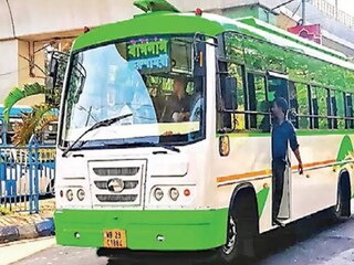 দূষণ রুখতে এবার ২০০ CNG বাস রাস্তায় নামাচ্ছে রাজ্য (File Photo)