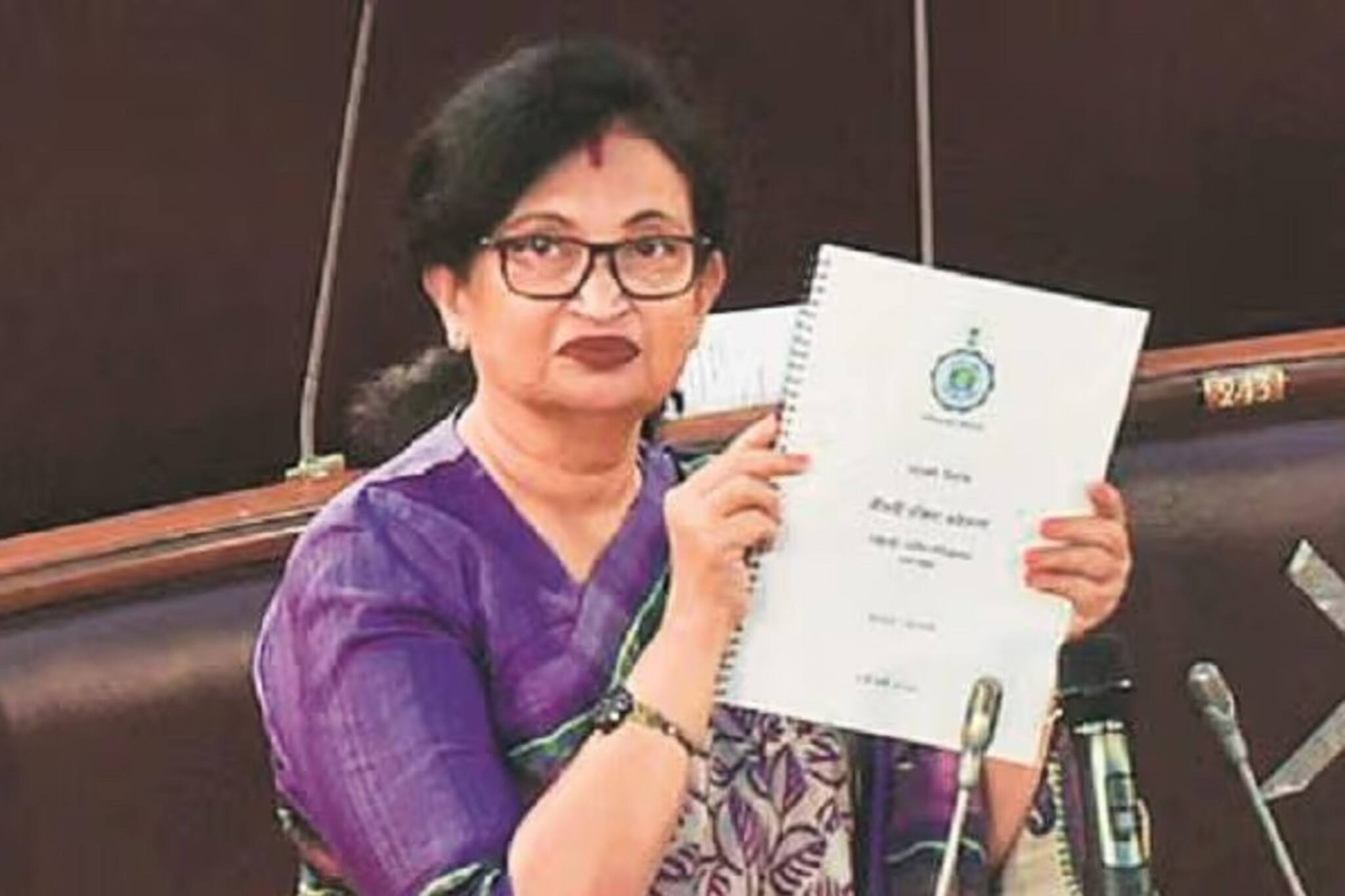 রাজ্য বিধানসভায় বাজেট পেশ চন্দ্রিমার; লক্ষ্মীর ভাণ্ডার থেকে মহার্ঘভাতা, আজ নজরে সবকিছুই