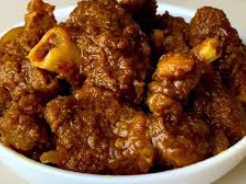 তবে এটি রান্না করার সময় কিছু সতর্কতা অবলম্বন করা প্রয়োজন। মুরগির মাংসকে অবশ্যই ১৬৫ ডিগ্রি ফারেনহাইট (৭৩ ডিগ্রি সেলসিয়াস) তাপমাত্রায় রান্না করতে হবে। যা নিশ্চিত করবে ভাইরাসের মৃত&#x200d;্যু। 
