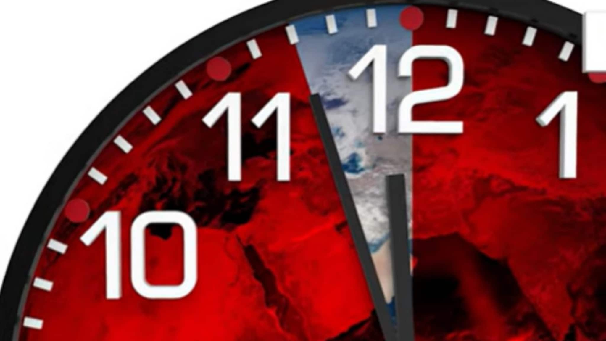 GK: সমুদ্র থেকে উঠে এল এমন জিনিস! এবার সত্যিই ধ্বংসের মুখে পৃথিবী? জানলে আঁতকে উঠবেন!