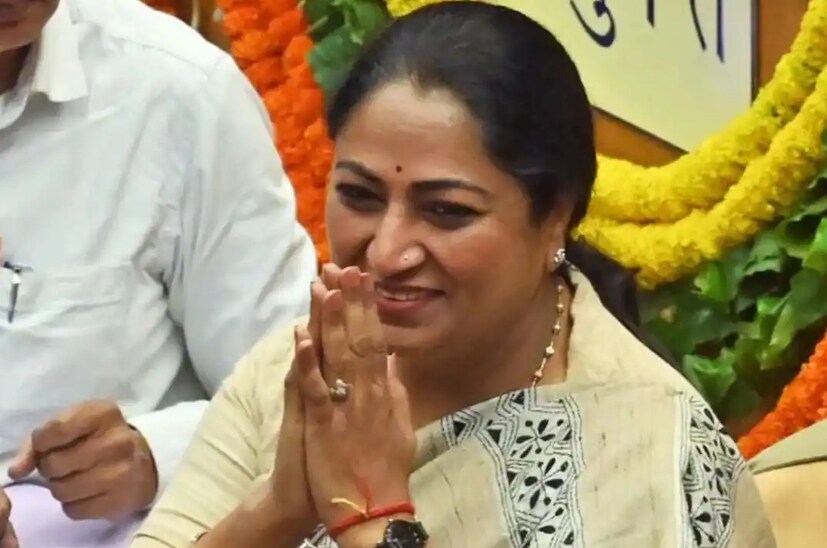 মোট সম্পদ এবং আয়: নির্বাচনী হলফনামা অনুযায়ী, ২০২৩-২৪ অর্থবর্ষে রেখা গুপ্তর বার্ষিক আয় ছিল ৬.৯২ লাখ টাকা। আর তাঁর স্বামী মনীশ গুপ্তর আয় ছিল ৯৭.৫ লাখ টাকা (আয়কর রিটার্ন মোতাবেক)।রেখা গুপ্তের মোট অস্থাবর সম্পত্তির মূল্য ১,২৫,৭৩,২৮৯ টাকা, আর তাঁর স্বামী মনীশ গুপ্তের অস্থাবর সম্পত্তির মূল্য ১,১৪,৫১,৭৭০ টাকা। রেখা গুপ্তের স্থাবর সম্পত্তির মোট মূল্য ২,৩০,০০,০০০ টাকা, আর তাঁর স্বামীর স্থাবর সম্পত্তির মূল্য ৩০,০০,০০০ টাকা। তবে রেখা গুপ্তের উপর ৪৮,৪৪,৬৮৫ টাকার ঋণের দায়ও রয়েছে।