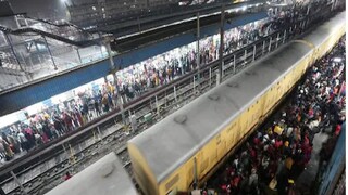 নয়াদিল্লি স্টেশন পরিদর্শনে রেলমন্ত্রী অশ্বিনী বৈষ্ণব নয়াদিল্লি স্টেশন পরিদর্শনে রেলমন্ত্রী অশ্বিনী বৈষ্ণব