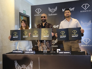 Rukmani Singh Hooda- Director- Fashion TV India , Mr.Kashiff Khan, Managing Director, Fashion TV Global & Saket Mohta, Managing Director, Merlin Group  Unveiling the exclusive association between Merlin Group and Fashion TV and launch Merlin F Residences