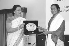 বিরাট দুঃসংবাদ! চলে গেলেন বাংলার গর্ব ভারতী ঘোষ, কিংবদন্তির মৃত্যুতে শোকের ছায়া
