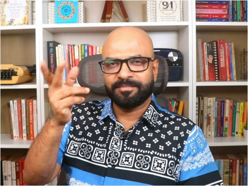 গ্রিনস্টোন লোবো বলেছেন,"এবার চ্যাম্পিয়ন্স ট্রফিতে চ্যাম্পিয়ন হতে চলেছে টিম ইন্ডিয়া। তবে একটি নির্দিষ্ট প্লেয়ারের ভাগ্যের জোরেই ভারত আরও একটি আইসিসি ট্রফি ঘরে তুলবে বলে জানিয়েছেন লোবো।"