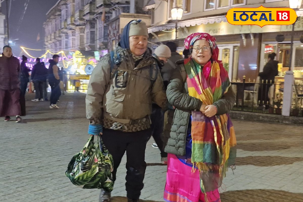 Dense Fog Alert:  সরস্বতী পুজোয় হলুদ শাড়ি পরলেও সূর্য হাসবে না, পাহাড় কাঁপবে কনকনে ঠান্ডায়, দক্ষিণেও কুয়াশার মোটা চাদর