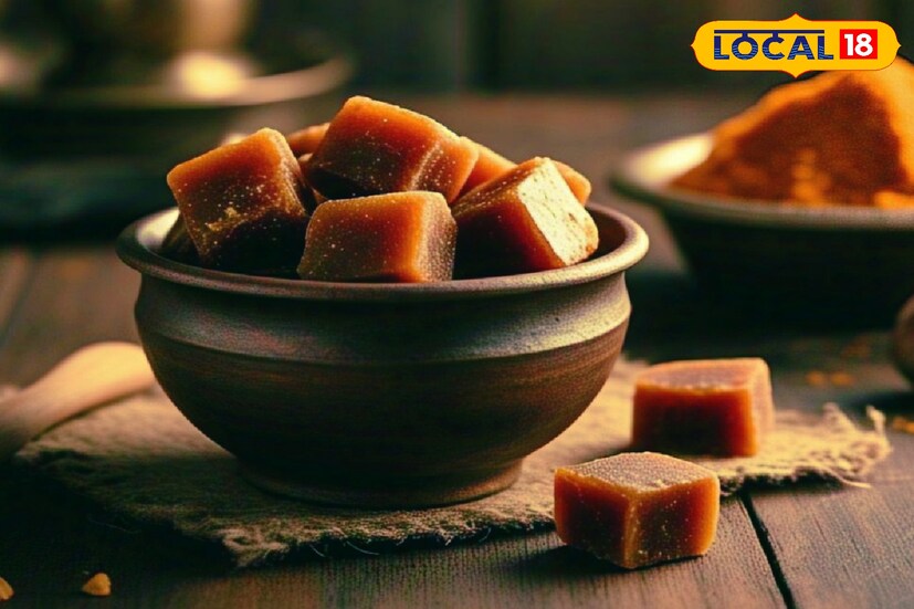 অভিজ্ঞ আয়ুর্বেদ চিকিৎসক অসীম শর্মা জানান, মিষ্টির স্বাদ থেকে নিজেকে বঞ্চিত রাখলে চলবে কেমন করে। চিনির বদলে তাই খাওয়া যেতে পারে খেঁজুর কিংবা আখের গুড়।