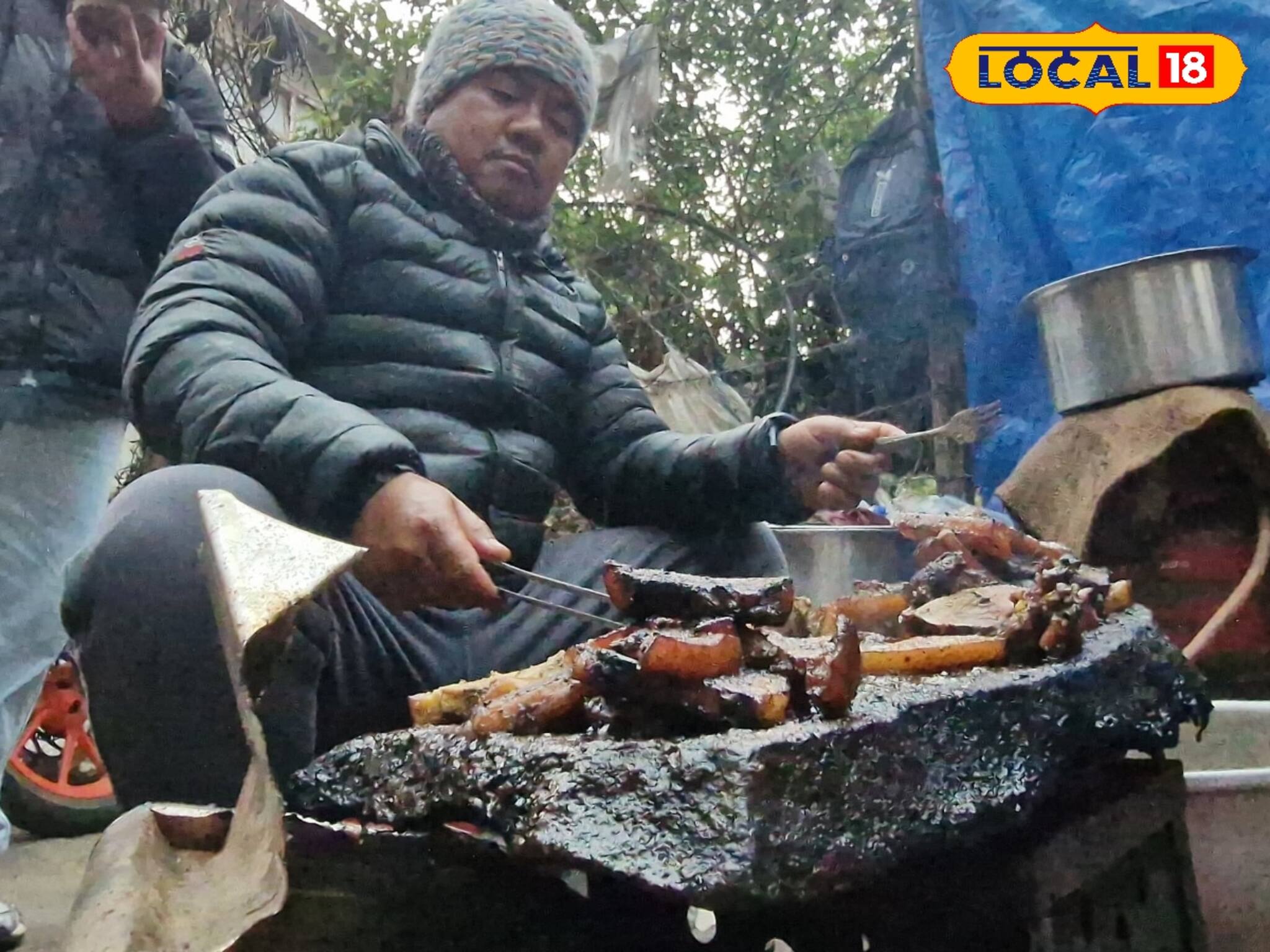 মোমো তো অনেক খেয়েছেন, এবার দার্জিলিং গেলে পাথর মোড়া মাংস খান, দারুণ