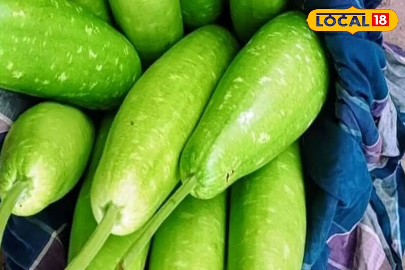 বসন্তকালে এমন সবজি খাওয়া উচিৎ যা শরীরে আর্দ্রতার পরিমাণ বাড়ায়। লাউ এ ক্যালোরি কম এবং প্রচুর পরিমাণে জল থাকে। সেক্ষেত্রে খাদ্যতালিকায় লাউ যোগ করলে মিলবে উপকার। এটি ফাইবার গ্রহণের পরিমাণও বৃদ্ধি করবে।