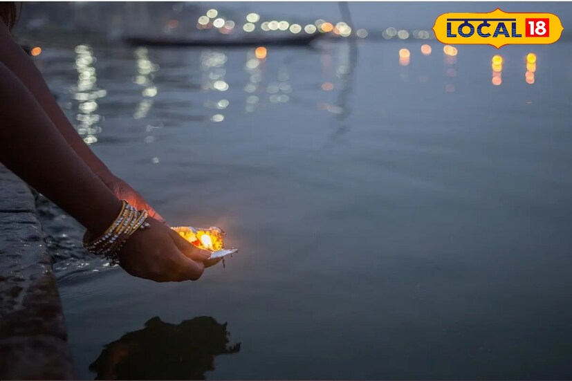 মাঘী পূর্ণিমার দিন বিষ্ণু ও বুদ্ধপূজা এবং বিশ্ব শান্তির পুজো করা হয় ৷ অনেক জায়গায় মাঘী পূর্ণিমাকে কেন্দ্র করে নানা রকমের উৎসব ও মেলা বসে । 
