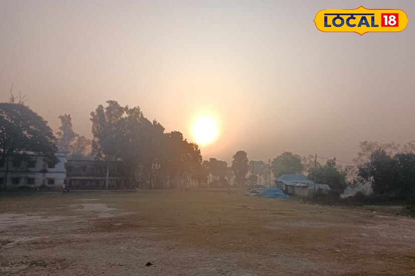 ক্রমশ বাড়ছে তাপমাত্রার পারদ। গৌড়বঙ্গের জেলাগুলিতে ঠান্ডার দাপট অনেকটাই কমেছে। তবে সকালের দিকে হালকা কুয়াশা থাকছে চারিদিকে।