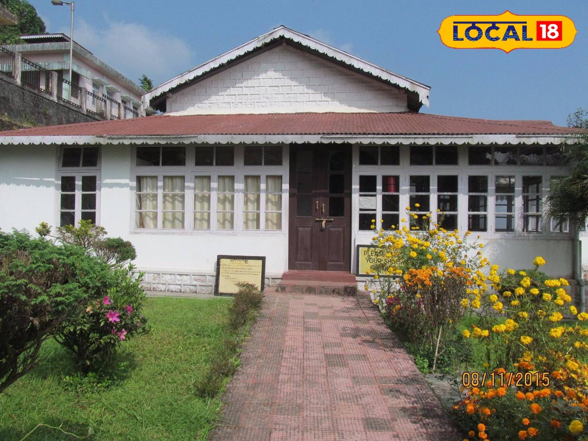 পাহাড়ের বুকে বহু স্মৃতি ঠাসা এই 'সাদা বাড়ি', বাড়িটি কার জানেন? রোমহর্ষক ইতিহাস