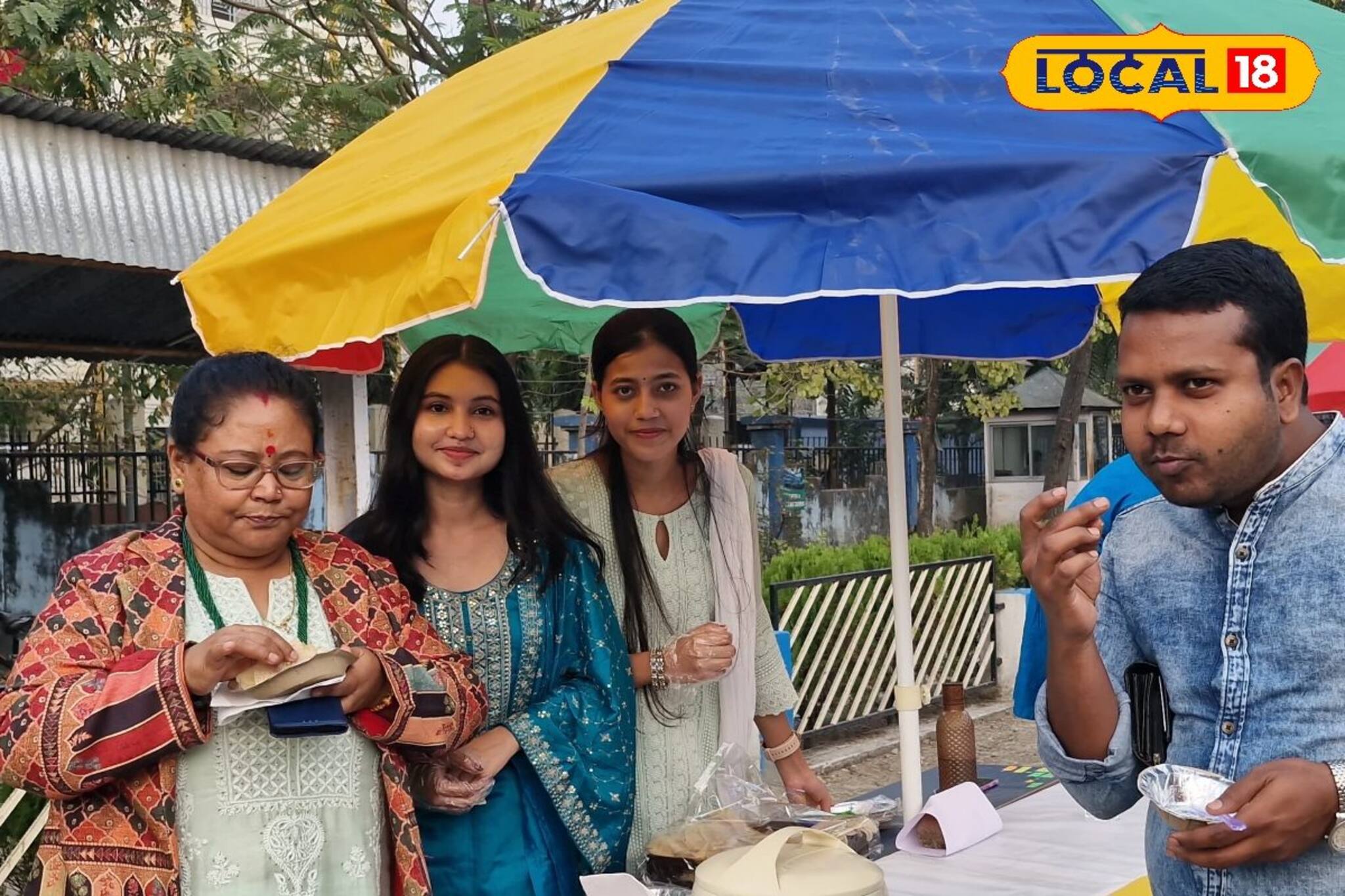 বাউল সুরের সঙ্গে পিঠেপুলি উৎসব! ডিজিটাল যুগে বাংলার ঐতিহ্য ফেরাতে অভিনব উদ্যোগ