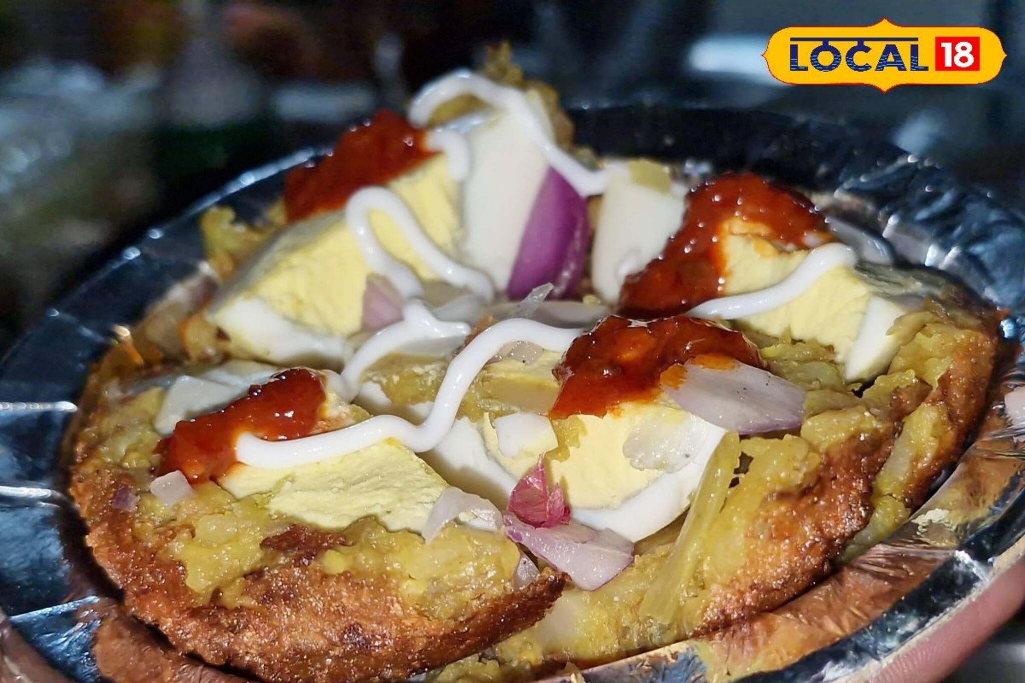 কামড় দিলেই চিকেন আর তার পরেই আস্ত একটা ডিম...মজাদার রেসিপিতে মজেছে পাহাড়