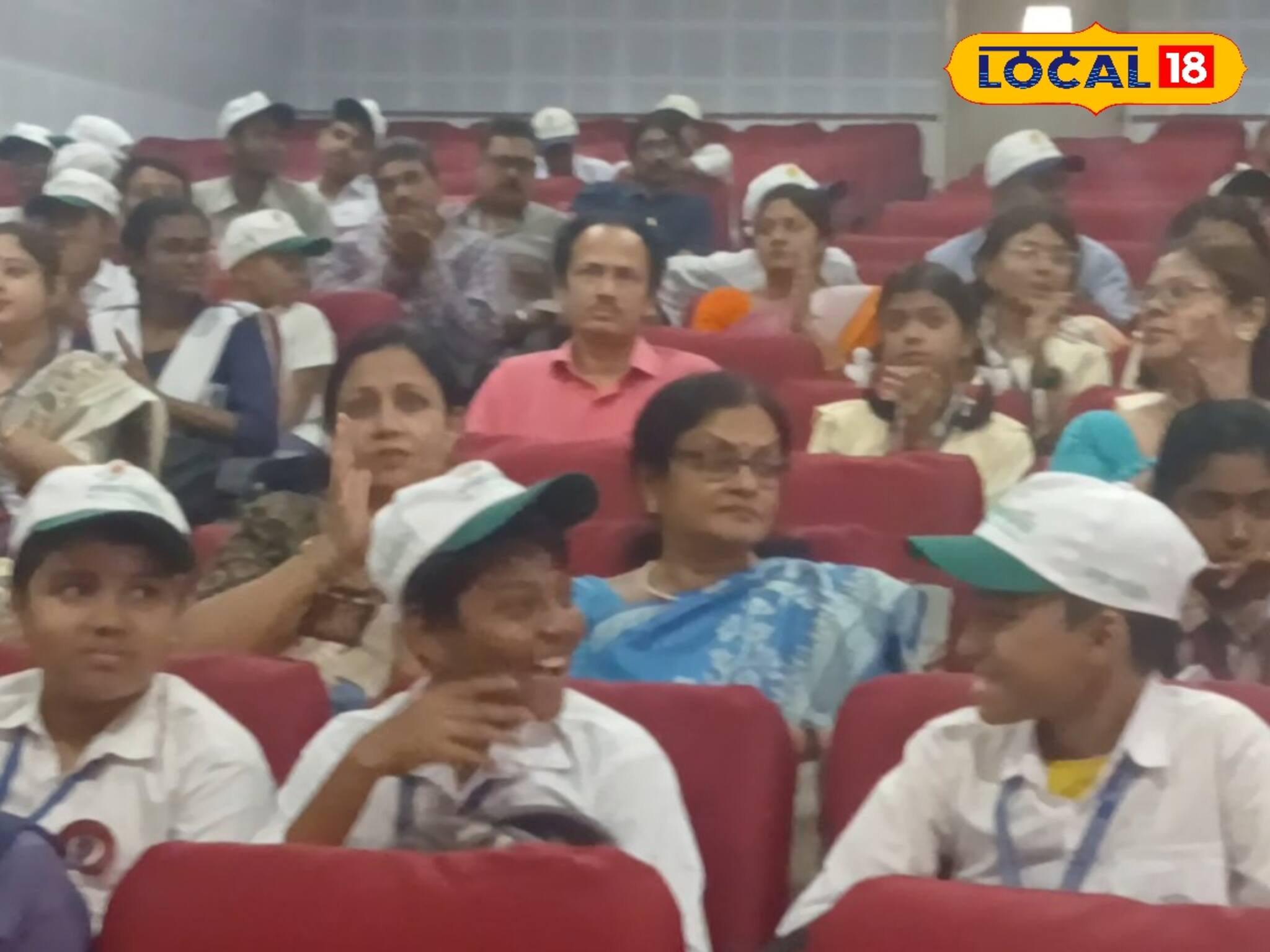 পরিবেশ রক্ষায় একজোট শহর ও শহরতলীর  ২০টি সরকারি স্কুল! জানুন