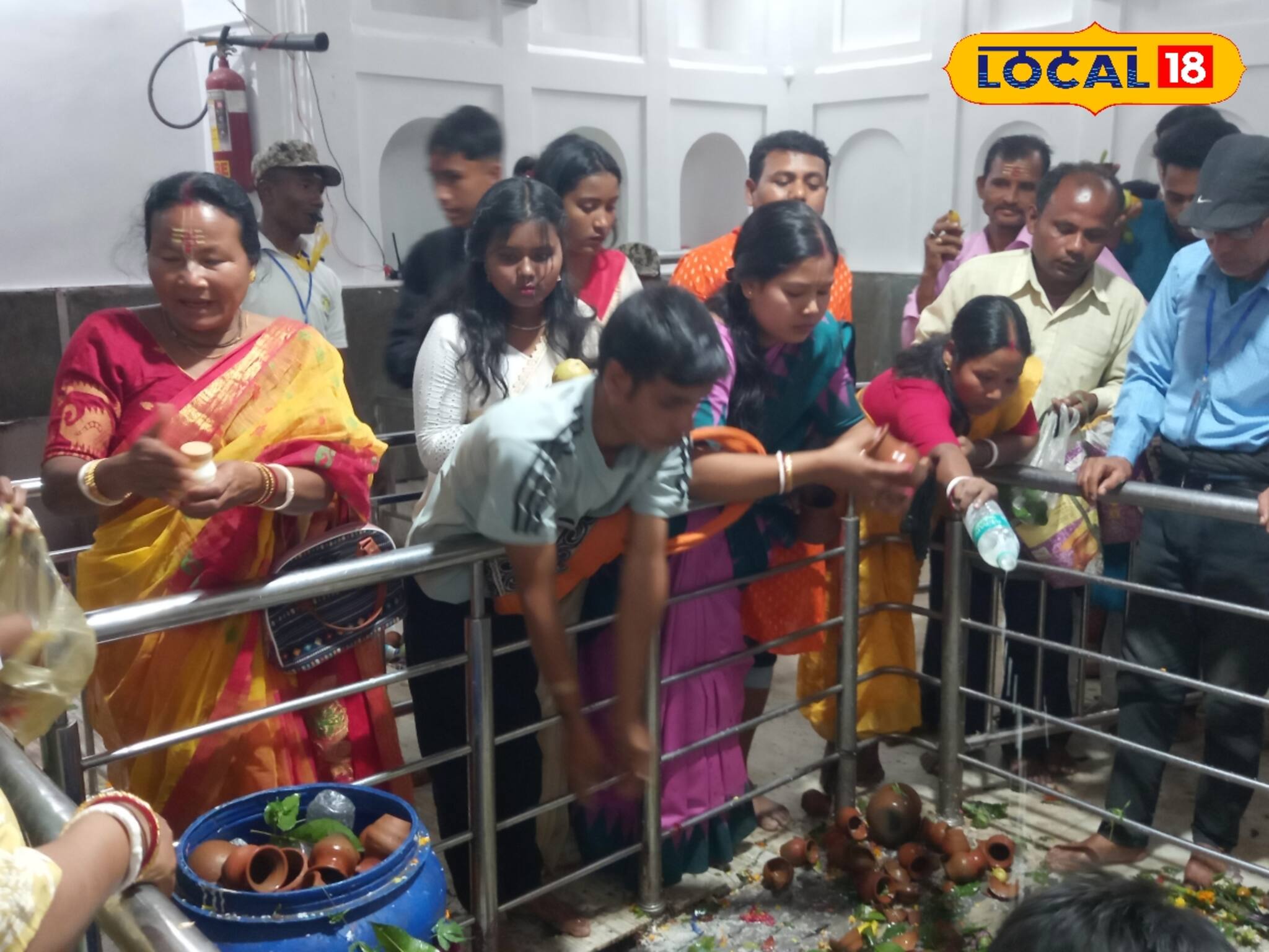মহাশিবরাত্রিতে মনস্কামনা পূরণে অসম, বিহার, নেপালের ভক্তদের ভিড় বাংলার এই শিবমন্দিরে