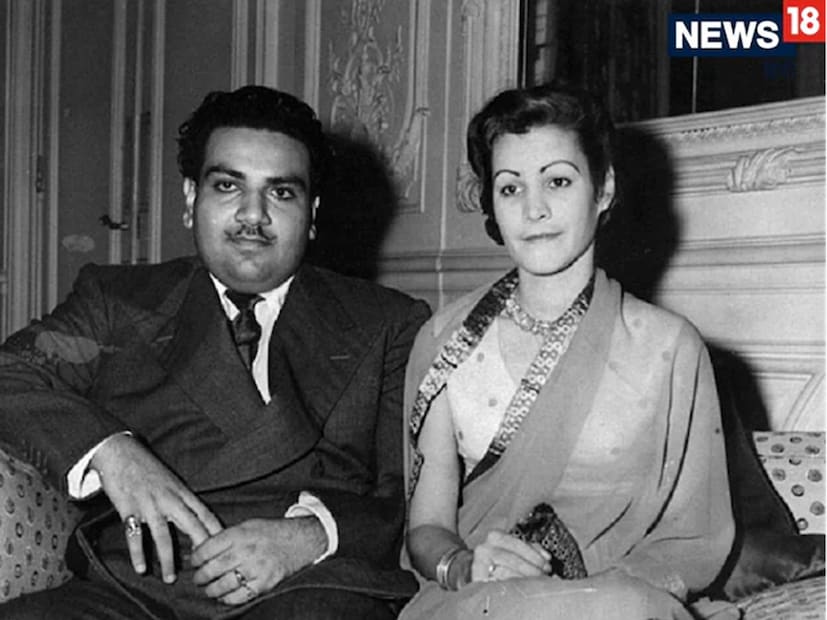 রাজস্থানের যোধপুরের রাজপরিবারের রাজকীয় গল্প রীতিমতো চোখ ধাঁধিয়ে দেবে। এই পরিবারের ছিল প্রচুর ধনসম্পত্তি। রাজ্যের এই অংশকে মাড়ওয়ার বলা হয়, যা আয়ার্ল্যান্ডের সমান। আর এখানকার মহারাজা তো বিশ্বের সবথেকে ধনী ব্যক্তিদের মধ্যে অন্যতম। কোটি কোটি টাকার গয়নাগাঁটি থেকে শুরু করে বিপুল ধনসম্পত্তি, এমনকী এ-ও শোনা যায় যে, রাজপরিবারের অন্দরের খেলনাগুলি পর্যন্ত সোনা, রুপো এবং হিরের তৈরি। তাহলে আজকের প্রতিবেদনে মহারাজা হনওয়ন্ত সিংয়ের গল্প শুনে নেওয়া যাক। যোধপুরে তিনি দেশের প্রথম বেসরকারি বিমানবন্দর গড়েছিলেন। এমনকী, জাদুবিদ্যাতেও পারদর্শী ছিলেন তিনি। 