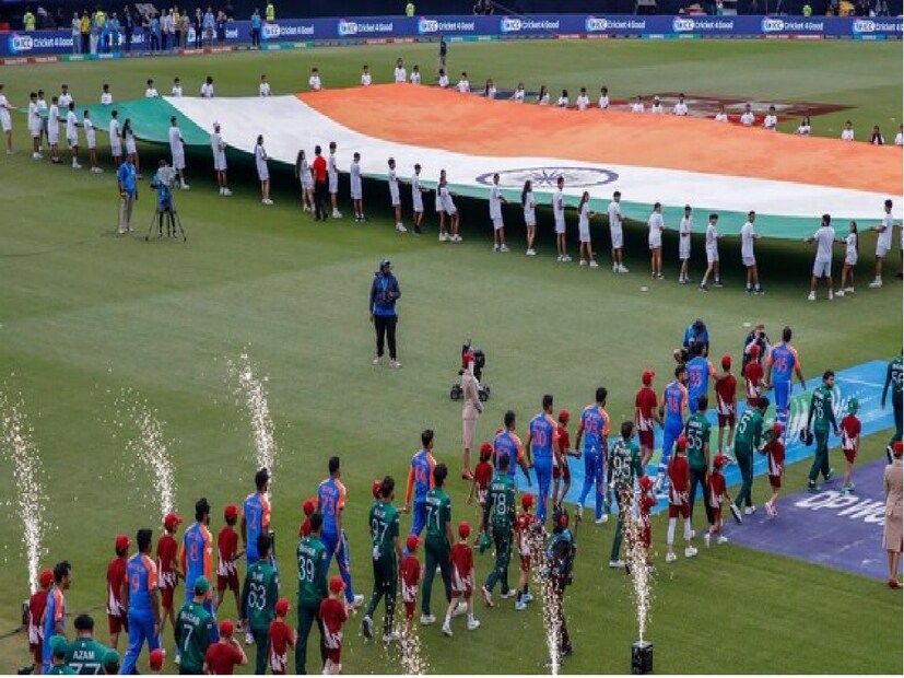 সবাই জানতে চাইছে যে এটাই কি পাকিস্তানের নিরাপত্তা ব্যবস্থা। উল্লেখ্য, ২০০৯ সালে পাকিস্তানে শ্রীলঙ্কার ক্রিকেট দলের উপর হামলা হয়েছিল। সেই হামলায় অনেক খেলোয়াড় আহত হয়েছিল। এই ঘটনার পরে পাকিস্তান সরকারের নিরাপত্তা ব্যবস্থা নিয়ে প্রশ্ন উঠে গিয়েছে। 
