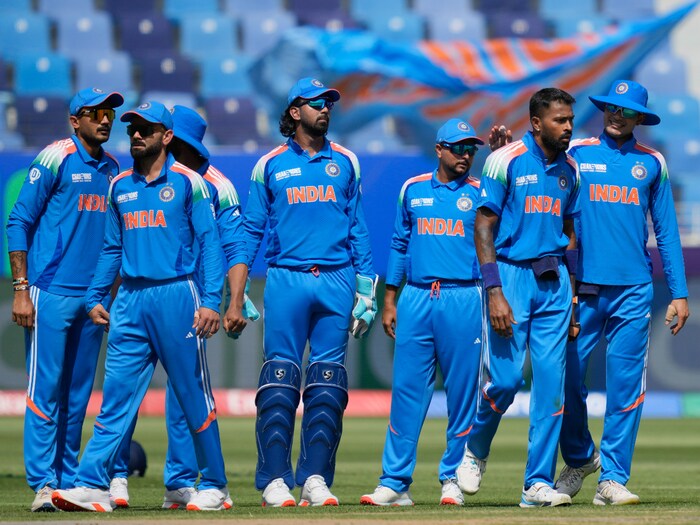 ICC Champions Trophy 2025: এখনও সেমিফাইনালের আগেই বিদায় নিতে পারে ভারত! পয়েন্ট টেবিলে তোলপাড় করা আপডেট ICC Champions Trophy 2025: এখনও সেমিফাইনালের আগেই বিদায় নিতে পারে ভারত! পয়েন্ট টেবিলে তোলপাড় করা আপডেট