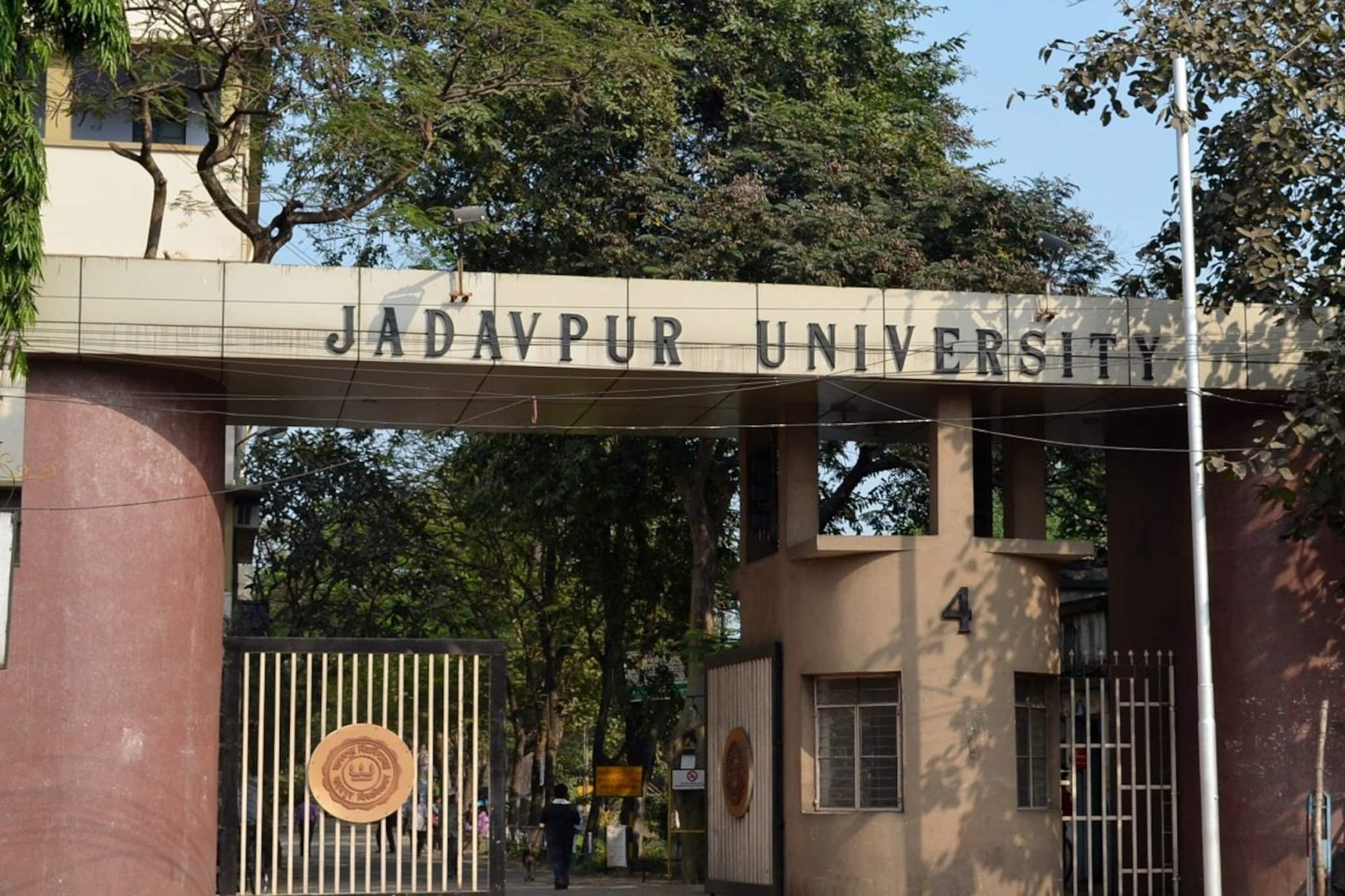 যাদবপুর বিশ্ববিদ্যালয়ে বাড়ছে নিরাপত্তা! হাইকোর্টে রিপোর্ট পেশ বিশ্ববিদ্যালয় কর্তৃপক্ষের