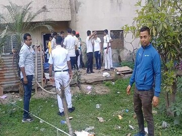 জোকা ইএসআই হাসপাতালে পুলিশ৷ 