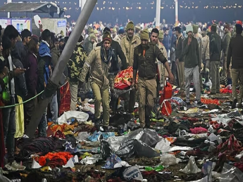 গত ২৯ জানুয়ারি মহাকুম্ভে পদপিষ্ট হয়ে ৩০ জন পূণ্যার্থীর মৃত্যু হয়েছে। এখনও নিখোঁজ অনেকেই। আর এই ভয়াবহ বিপর্যয়ের নেপথ্যে ষড়যন্ত্রের ইঙ্গিত পাচ্ছেন তদন্তকারীরা। 