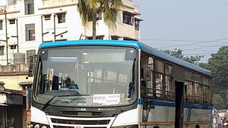 বাসের সময়, অবস্থান ও গতি জানতে নয়া অ্যাপের পথে রাজ্য সরকার (File Photo)