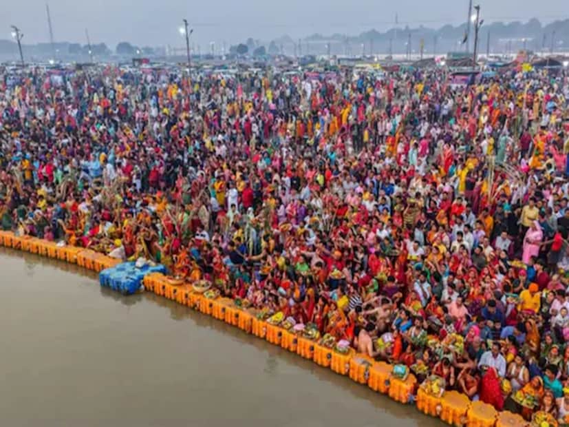 CAIT জানিয়েছে, পর্যটন, হোটেল, আবাসন, খাদ্য ও পানীয় শিল্প, পরিবহন, লজিস্টিকস, পূজার সামগ্রী, ধর্মীয় পোশাক, হস্তশিল্প, স্বাস্থ্যসেবা, ওয়েলনেস পরিষেবা, মিডিয়া, বিজ্ঞাপন, বিনোদন, স্মার্ট টেকনোলজি, সিসিটিভি-টেলিকম এবং AI-ভিত্তিক পরিষেবায় সবচেয়ে বেশি লাভ হয়েছে। 
