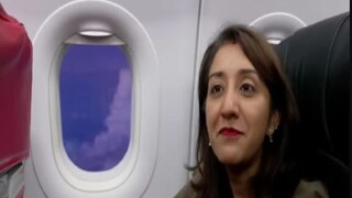 এয়ার এশিয়ার অ্যাসিস্ট্যান্ট ম্যানেজার পদে কর্মরত রাচেল কৌর৷ ছবি-ইউটিউব