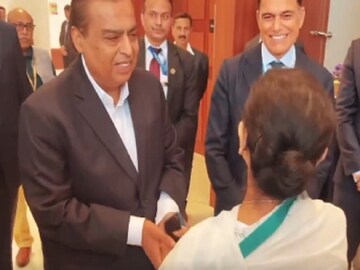 মুখ্যমন্ত্রীর ভূয়সী প্রশংসায় মুকেশ আম্বানি (Photo: X)