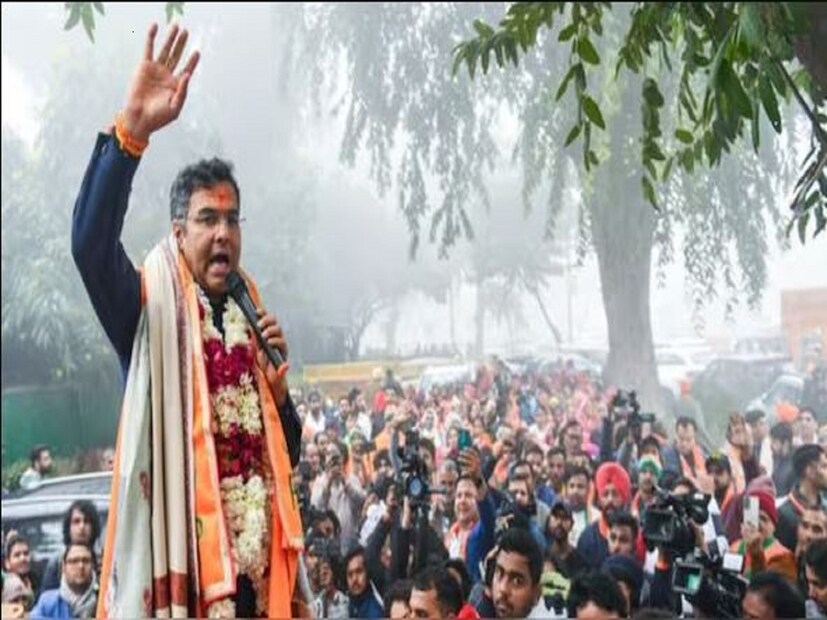 পরভেশের বাবা সাহিব সিং ভার্মা ১৯৯৬ সালে দিল্লির মুখ্যমন্ত্রী নির্বাচিত হন৷ আড়াই বছর রাজধানীর মুখ্যমন্ত্রী ছিলেন তিনি৷ পরভেশের কাকা আজাদ সিং দিল্লি পুরসভার মেয়র ছিলেন৷ ফলে দিল্লির অন্যতম প্রভাবশালী রাজনৈতিক পরিবার থেকে উত্থান হয়েছে তাঁর৷