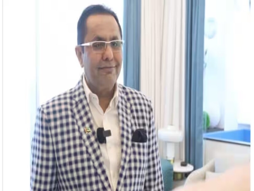 রিজওয়ান সাজান মুম্বইয়ের একটি মধ্যবিত্ত পরিবারে বড় হয়েছেন। ১৬ বছর বয়সে তিনি তাঁর বাবাকে হারানোর পর, পরিবার চালাতে রাস্তায় নামেন৷ রোজগারের জন্য সেলসম্যানের কাজই বেছেছিলেন তিনি৷  বই বিক্রি এবং আতশবাজি বিক্রি কিম্বা রাস্তায় দুধ বিতরণের মতো যখন যে কাজ পেয়েছেন সেটা করেই টাকা রোজগার করে পরিবারের মুখে খাবারের জোগান দিয়েছেন৷