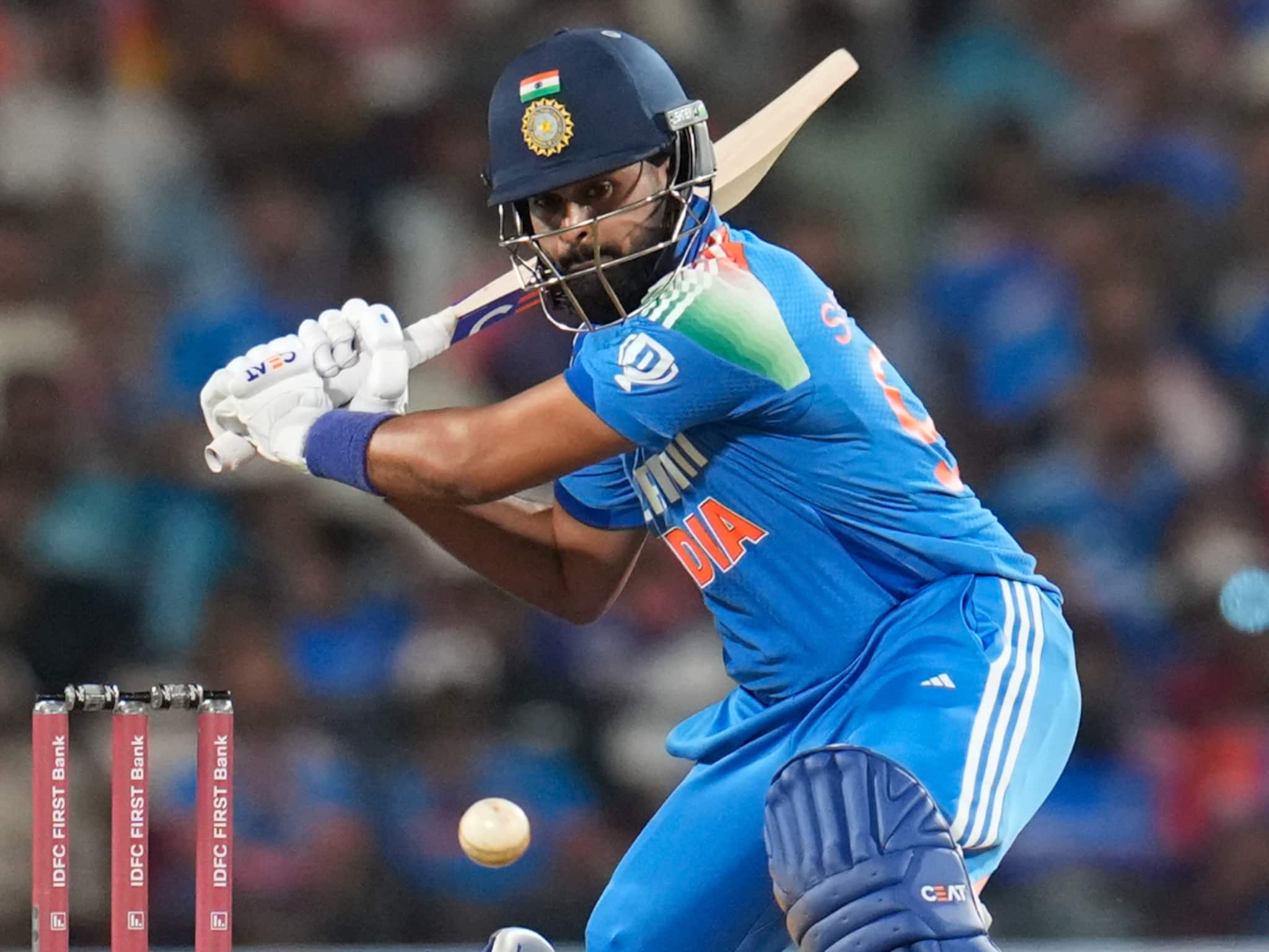 নিউজিল্যান্ডের বিরুদ্ধে ODI দলে থাকলেও খেলা অনিশ্চিত শ্রেয়সের! কড়া শর্ত মানলে তবেই সুযোগ