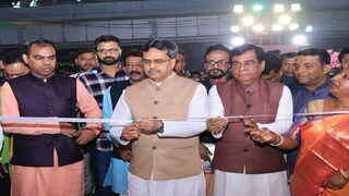 ত্রিপুরার স্বাস্থ্য ব্যবস্থার হাল ফেরাতে ময়দানে মানিক সাহা (Photo: Dr Manik Saha/Facebook Page)