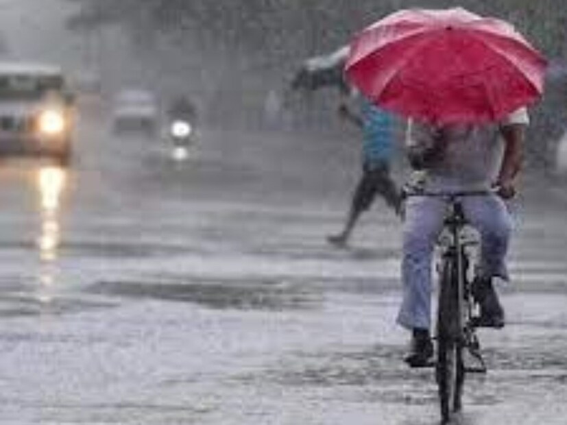 দক্ষিণবঙ্গের অন্যান্য জেলার পাশাপাশি পূর্ব মেদিনীপুর জেলার সর্বত্রই মঙ্গলবারের পর বৃষ্টির পূর্বাভাস। আপাতত সোমবার পর্যন্ত তাপমাত্রা বাড়বে পূর্ব মেদিনীপুর জেলার দিঘা-সহ সর্বত্রই। ধীরে ধীরে কমবে শীতের আমেজ। 