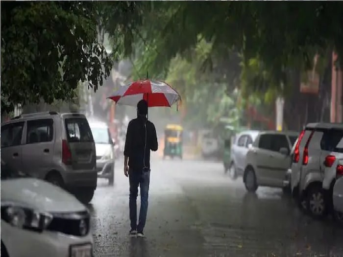 IMD Rain Alert: বজ্রপাতে ফালা ফালা আকাশ! কিছুক্ষণেই ধেয়ে আসছে ঝেঁপে বৃষ্টি, সতর্ক করল হাওয়া অফিস