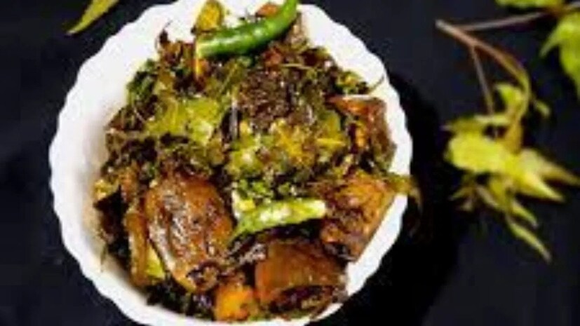 বসন্তকালে বেগুন খাওয়া স্বাস্থ্যের পক্ষে যথেষ্ট জরুরি। বেগুনে কফ নাশ হয়। বেগুনে গ্যাসঅম্বলের রোগীরা উপকার পাবেন। এছাড়া বেগুন মূত্রবর্ধক। পিত্তনাশক, জ্বর কমায়।